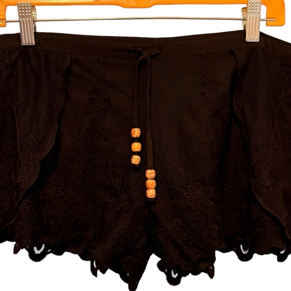Chaser Black Shorts nwot‎